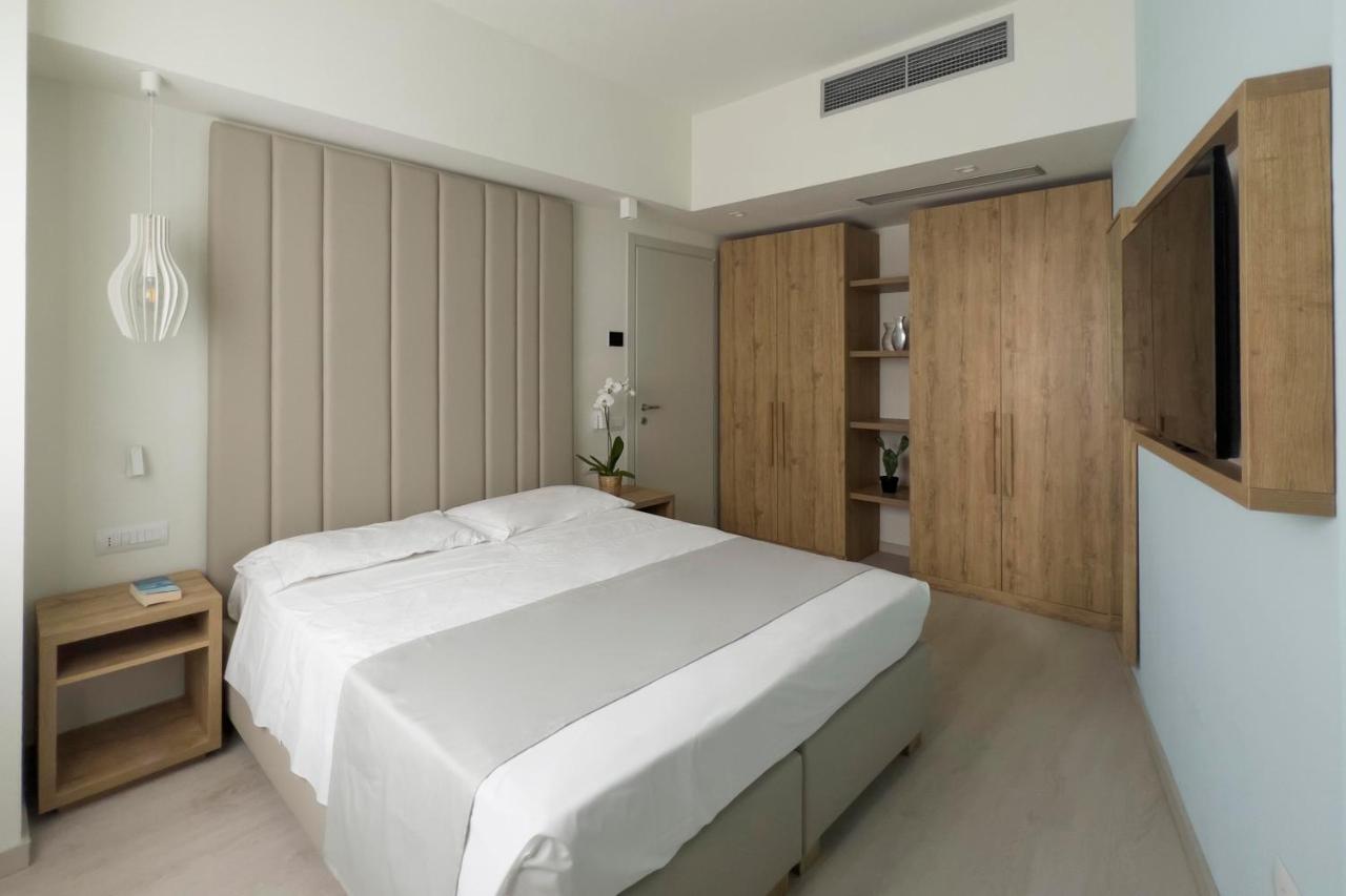 Hotel Rex Ліворно Екстер'єр фото