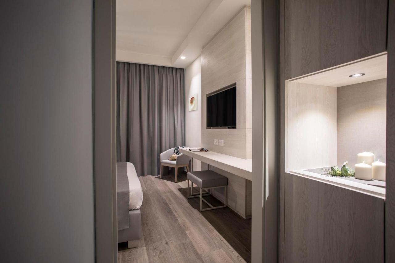 Hotel Rex Ліворно Екстер'єр фото